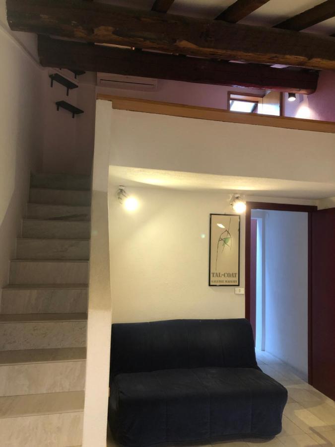 House La Colombaia Apartemen *